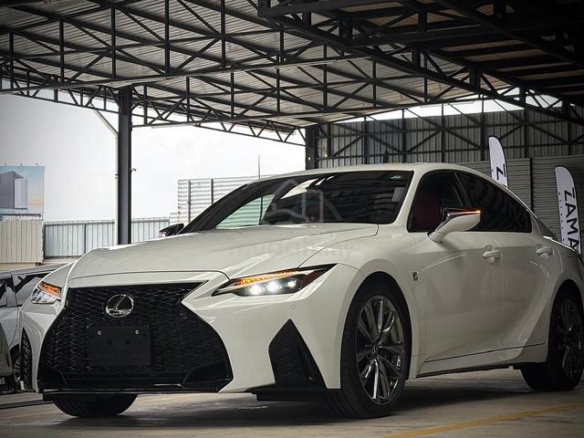 2022 Lexus IS300 2.0 F-SPORT (A) - 3