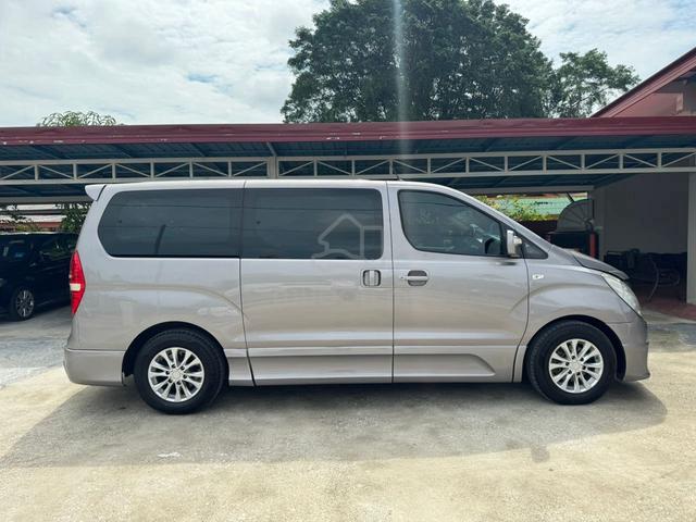 OTR PRICE*2012 Hyundai GRAND STAREX 2.5 ROYALE (A) - 5