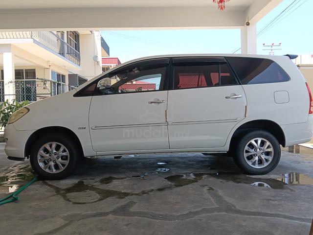 2008 Toyota INNOVA 2.0 G FACELIFT (A) - 4