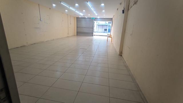 shop lot 1