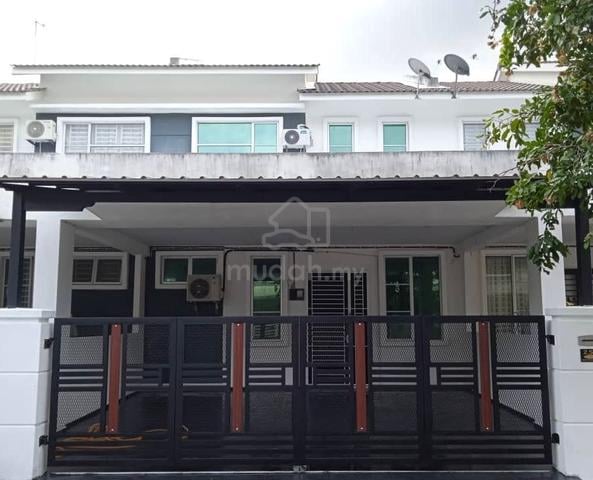 [Fully Furnished & Renovated] Double Storey Terrace Taman Tunku Sarina 1