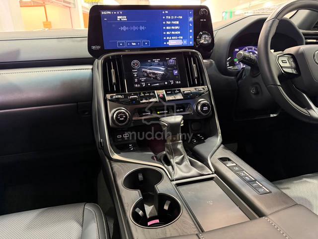 2024 Lexus LX600 3.4 BASE (A) - 4