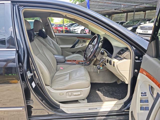 2011 Toyota CAMRY FULL SPEC 2.0 (AUTO) - 4