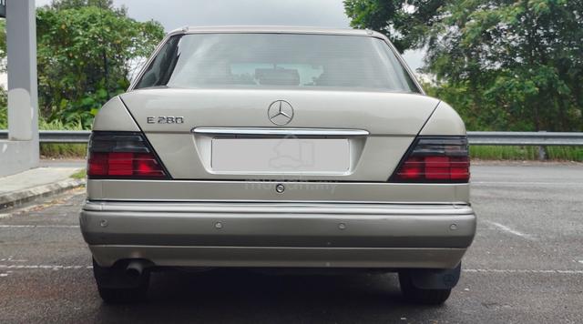Mercedes-Benz W124 E280 1994 for sale - 4