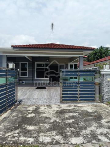 Rental 4 Bedroom Semi-Detached House in Kelapa Sawit ,Sedenak, Kulai 1