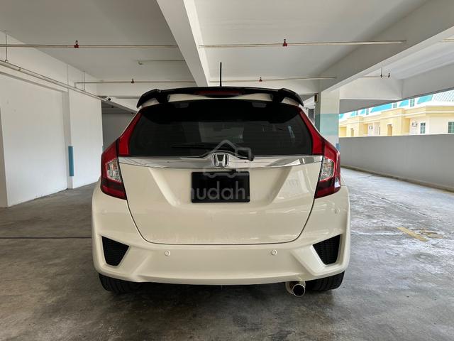 Honda Jazz 1.5 (A) V Spec Type R Champion White - 5