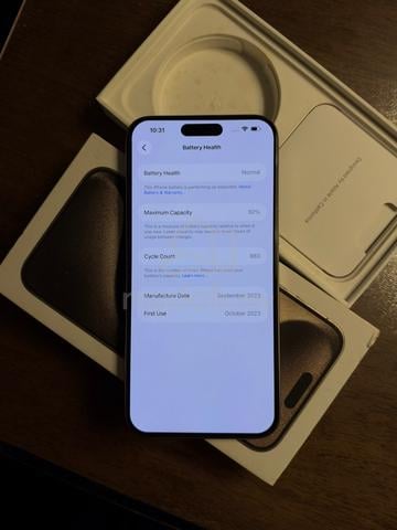 iPhone 15 pro max 256gb natural titanium - photo 3 of 3