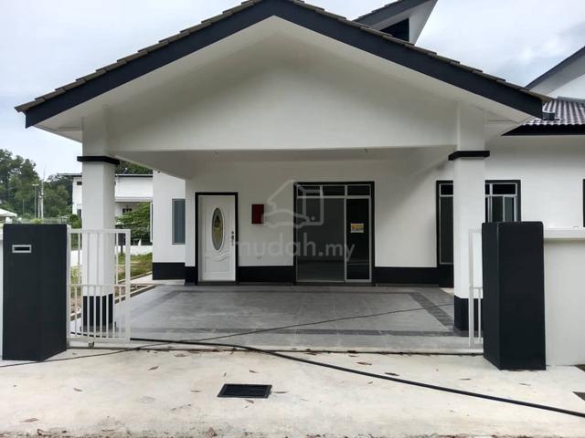Rumah Semi- Detached di Meraga Beris, Kijal, Kemaman. 1
