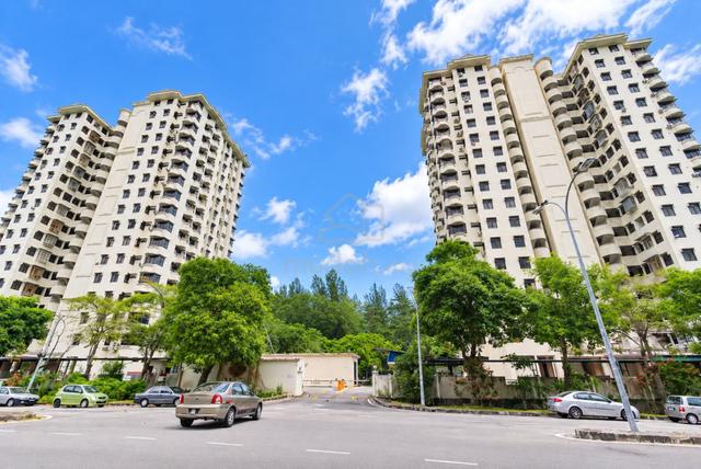 Ferringhi Delima Condominium 1