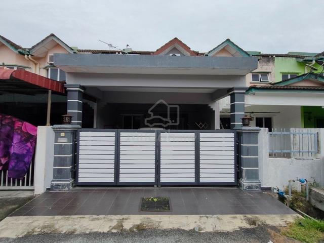 [Renovated]💥Taman Sri Haneco, Semenyih - House for sale in Semenyih ...