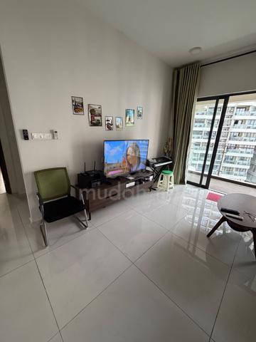 Bay Point @ Country Garden Danga Bay 1