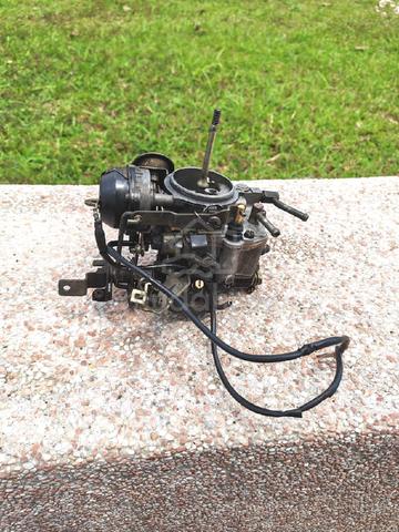 Nissan Venette C22 Carburetor - photo 2 of 6