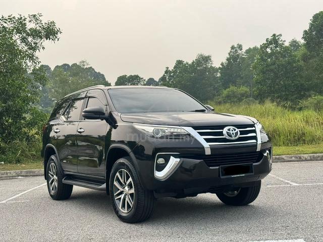 2018 Toyota FORTUNER 2.4 VRZ 4X4 VNT Full Spec Di - 2