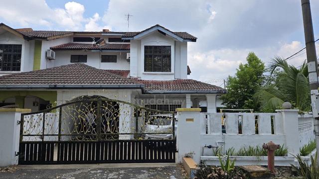 CORNER LOT Double Storey Seksyen 4 Bandar Baru Bangi 1