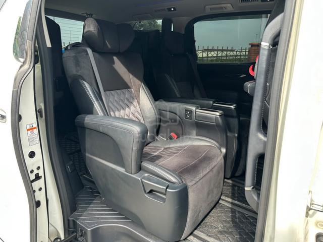 2016 Toyota VELLFIRE 2.5 ZG ALPINE / POWERBOOT r - 2