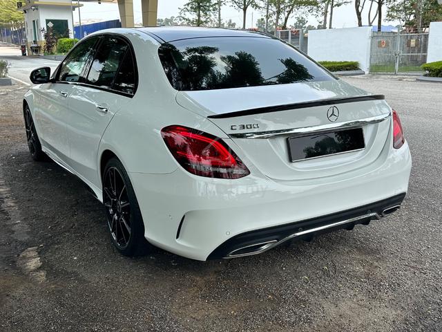 2019 MERCEDES BENZ C300 2.0 AMG ✅ 31k KM Mileage ✅ - 4