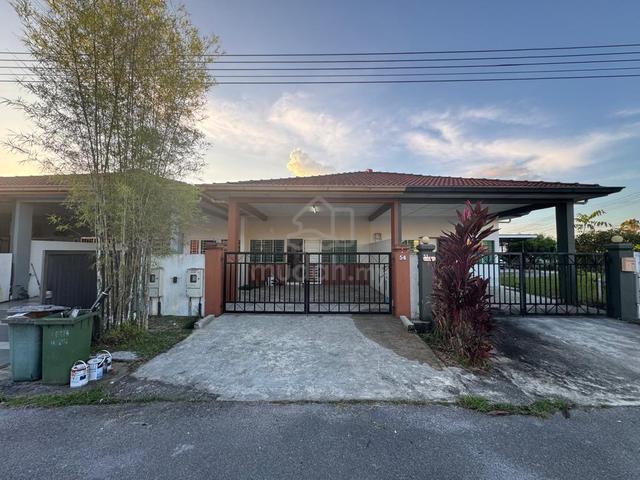 Single Storey Homestay For Rent at Uni Garden 1