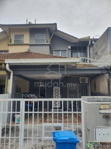 Renovated Double Storey Terrace @ Setia Impian U13 – Move-In Ready! 1