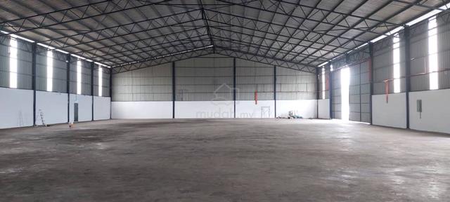 Jenjarom Jalan Klang Banting single sty warehouse 21,510sf 1
