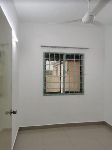 Sri Angkasa Apartment (Shah Alam) 4
