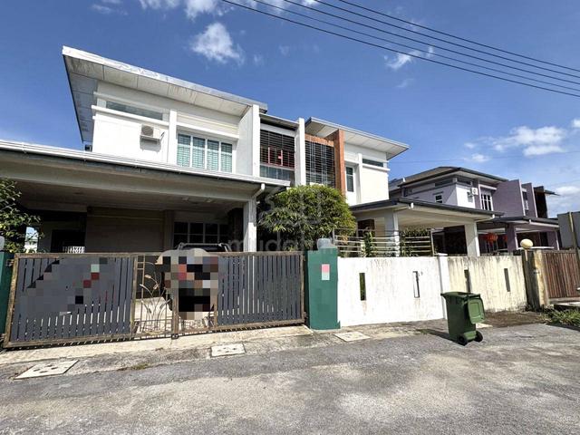 SEMI D, Double Storey, UNI GARDEN 1