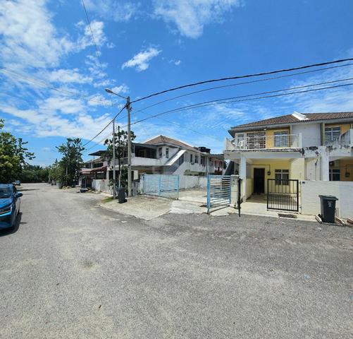 Townhouse tingkat bawah Taman Kasa Height Alor Gajah Melaka 1
