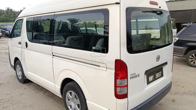 2012 Toyota HIACE 2.7 TRH203R FACELIFT (M) - 4