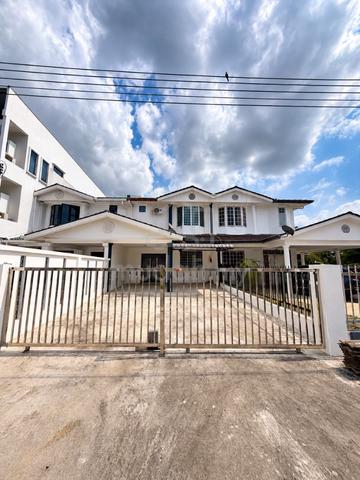 For Rent/ 2 storey terrace/ Arang road/ nice unit/ new renovate 1