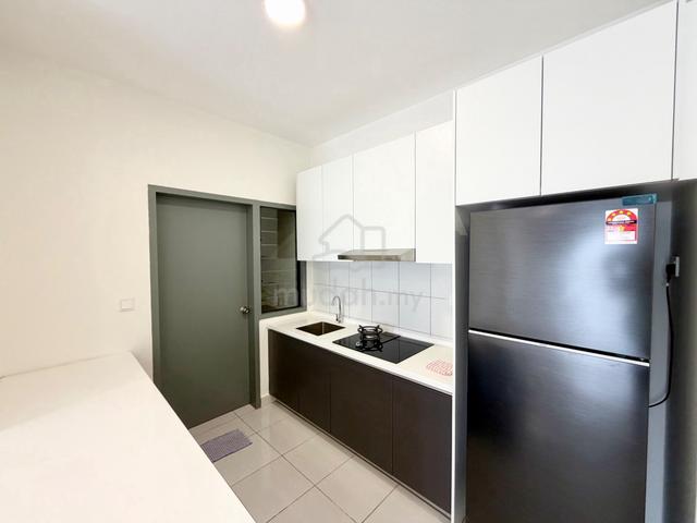 E Island Lake Haven 1