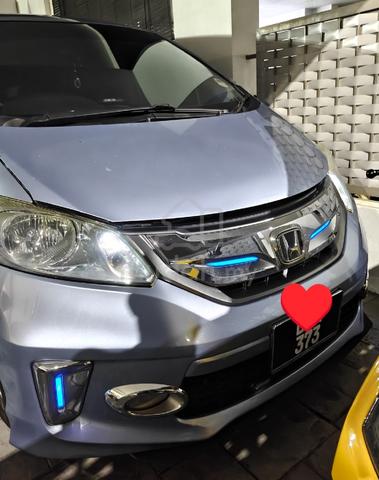 2010 Honda FREED 1.5 E (A) - 4