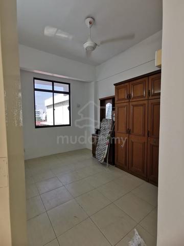 Sri Tanjung Apartment (Georgetown) 1