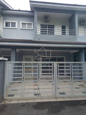 Spacious Double Storey at Taman Saujana Indah Batu Gajah 1