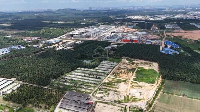 7 Acres Agriculture Land @ Desa Cemerlang & Ban Foo, Ulu Tiram Johor 1