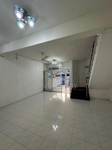 Renovated Saleng kulai Senai Terrace house for Sale 3