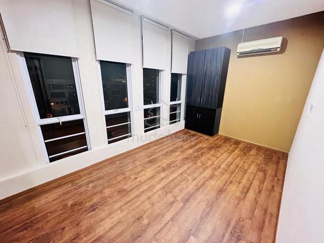 Room for rent at Jalan Rock (2 1/2 Miles) Kuching 1