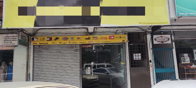 Two Storey Shoplot for rent. 1