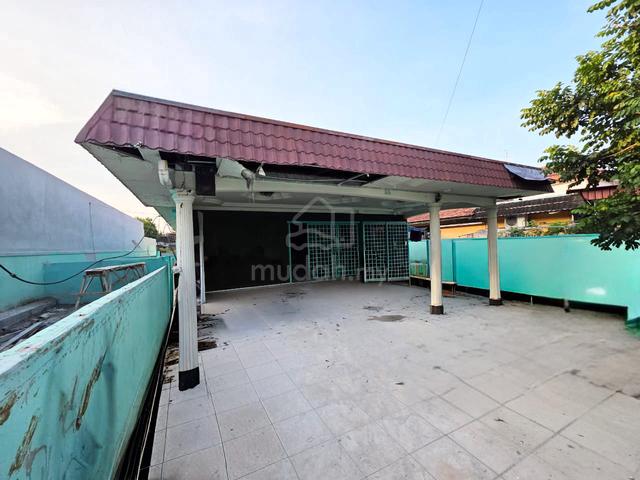 Tmn Melodies @ Jb Town Single Storey Bungalow Converted to Commercial 1