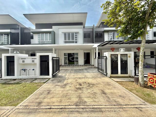 Double Storey Terrace, Aida Gamuda Gardens, Sungai Buloh 1