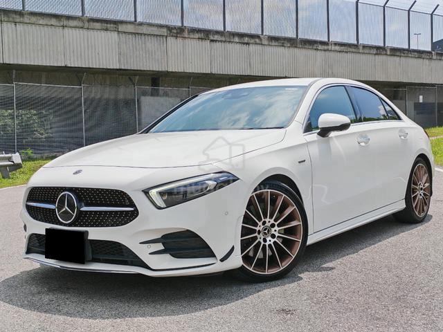 Mercedes Benz A250 2.0 AMG / SPORTRIM / HUD / 4MTC - 1