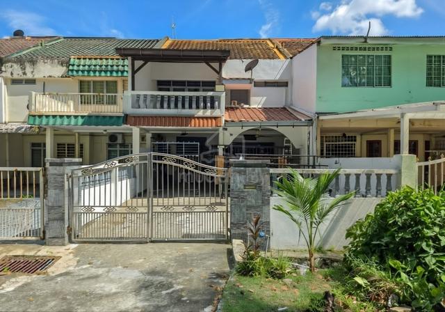 FACING OPEN ✅ 2 Storey Terrace Jalan Gelugor, Seksyen 4, Shah Alam 1