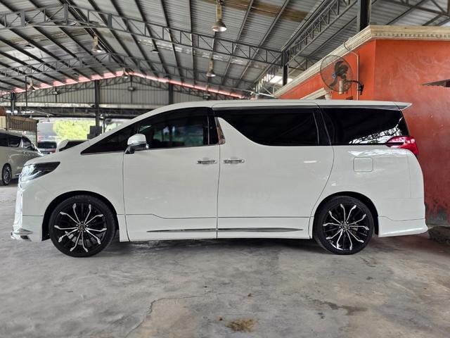 (Loan Kedai) 2017/2022 Toyota ALPHARD 2.5 (A) SA - 4