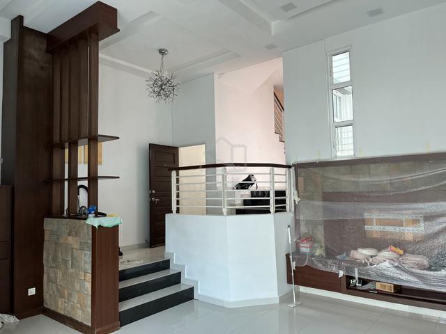 3 Storey Intermediate Terrace House @ Nautilus Bay, Karpal Singh Drive 1