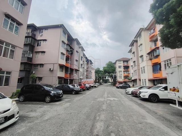 Kenanga Apartment (Putra Perdana) 1