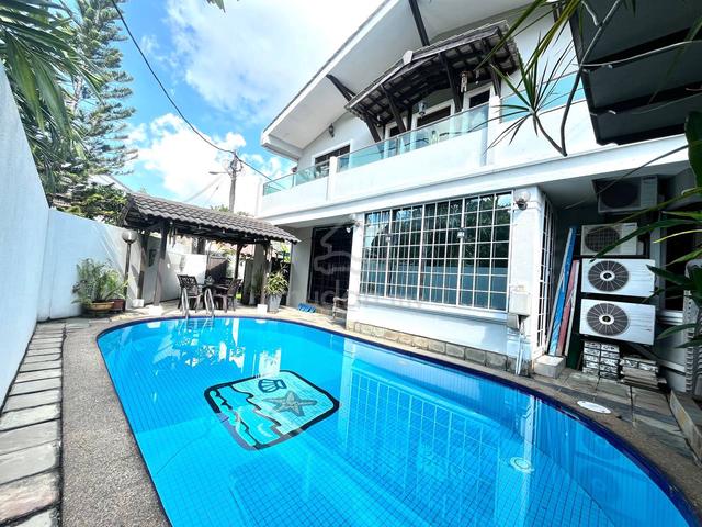 CORNER LOT 2 Storey Terrace Keramat AU3 with Swimming Pool Renovated 1