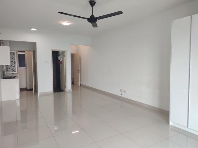 Galleria (Seri Kembangan) 1