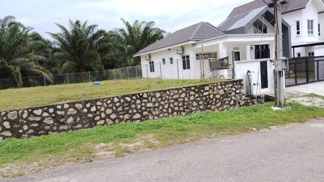 LOT BANGLO BERSTATUS FREEHOLD – Jenderam Hulu, Sepang 1