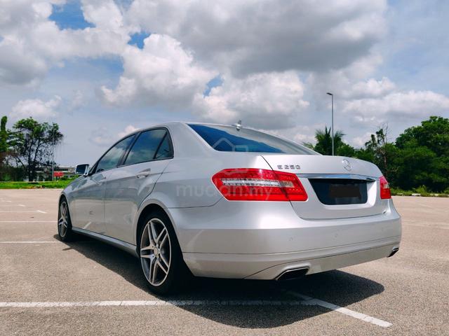 2012 Mercedes Benz E250 CGI BlueEFCY - 5