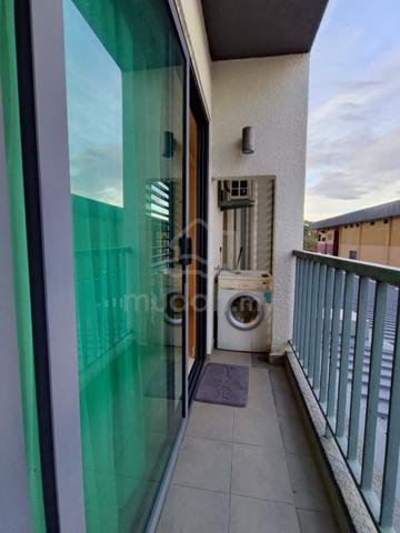 The Peak SOHO 1