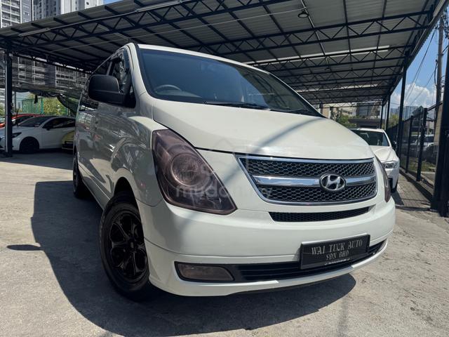 Hyundai GRAND STAREX 2.5 CRDi VGT (A) Diesel Turbo - 1
