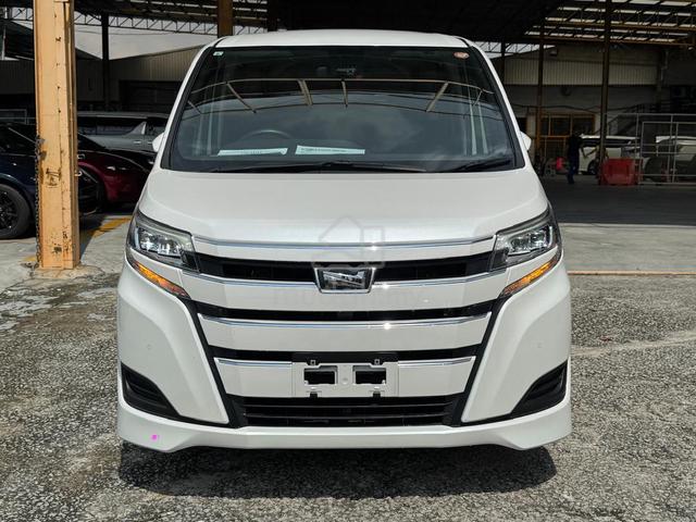 2021 Toyota NOAH 2.0 X (A) FOC 8YRS WARRANTY - 2